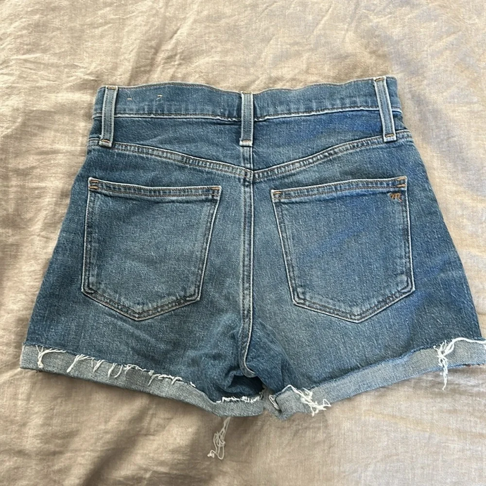 Madewell •buttoned fly